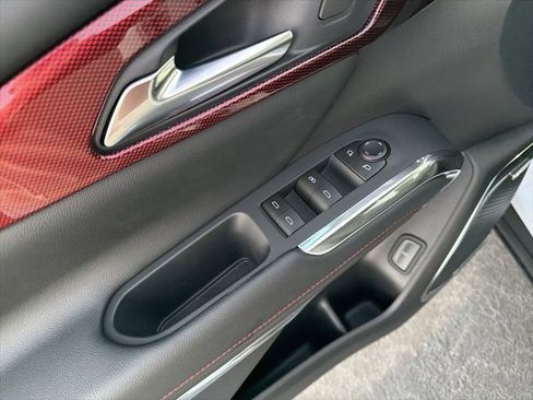 New 2026 Chevrolet Traverse Z71 w/ Enhanced Driving Package image 13