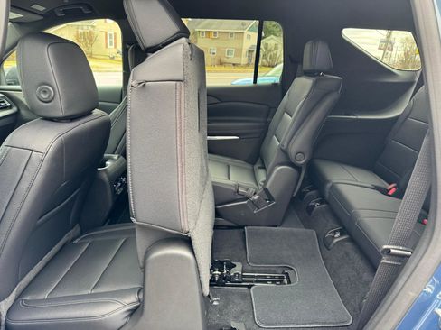 New 2026 Chevrolet Traverse LT image 38