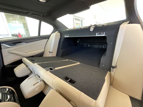 Certified 2023 BMW 530i w/ Convenience Package RWD image 30