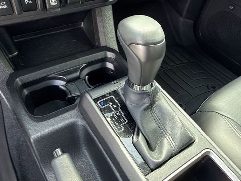 Used 2022 Toyota Tacoma TRD Sport w/ TRD Premium Sport Package image 20