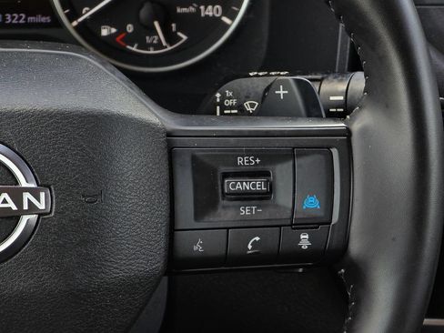 Used 2025 Nissan Rogue SV FWD image 20