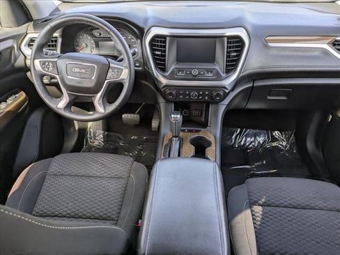 Used 2018 GMC Acadia SLE FWD image 16