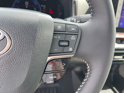 New 2026 Toyota Camry SE AWD/4WD image 25