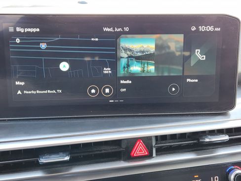Certified 2025 Kia Sorento S FWD image 16