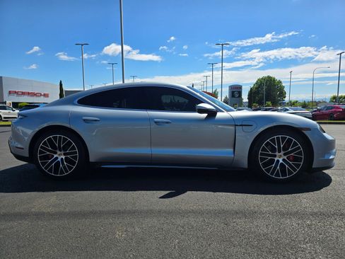 Used 2025 Porsche Taycan 4S AWD/4WD image 6