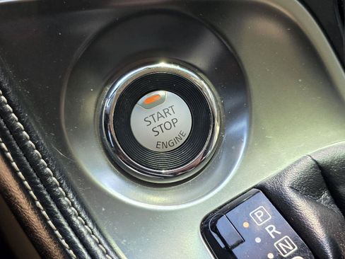 Used 2018 Nissan Maxima 3.5 SL FWD image 15
