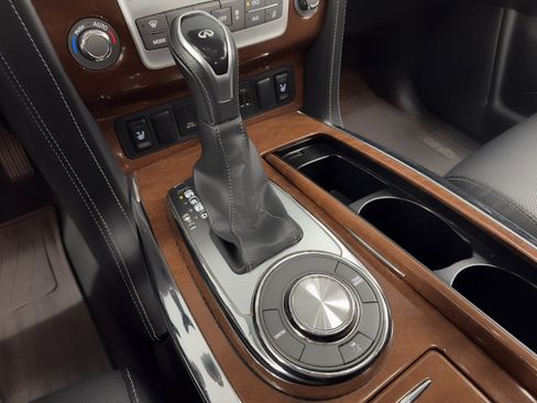 Used 2019 INFINITI QX80 Luxe w/ Proassist Package RWD image 25