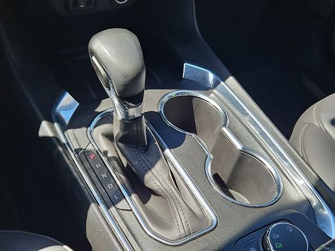 Certified 2023 Chevrolet Traverse LT w/ LPO, Floor Liner Package image 20