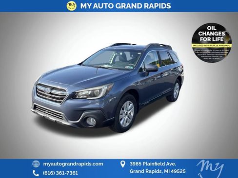 Used 2018 Subaru Outback 2.5i Premium AWD/4WD image 2