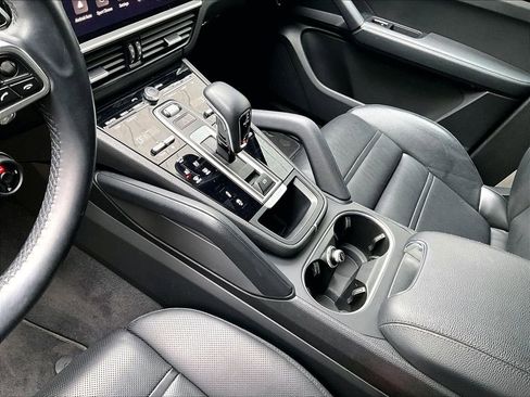 Certified 2023 Porsche Cayenne Platinum Edition AWD/4WD image 20