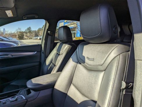 Used 2020 Cadillac XT5 Luxury image 14