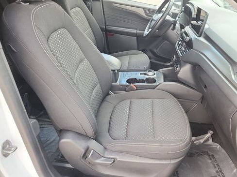 Used 2023 Ford Escape Active image 16