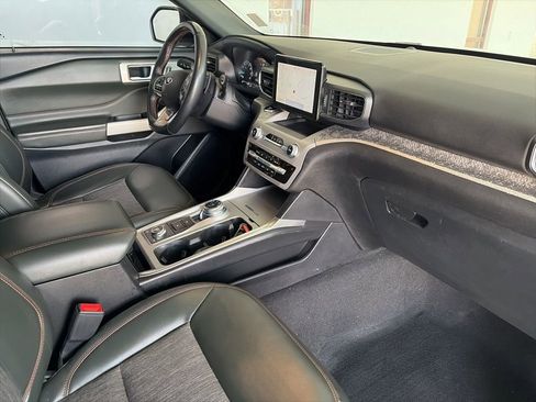 Used 2023 Ford Explorer Timberline w/ Timberline Technology Package image 7