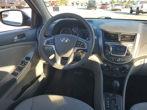 Used 2016 Hyundai Accent SE w/ Option Group 02 image 15