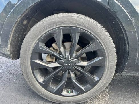 Used 2023 Kia Sorento SX FWD image 10