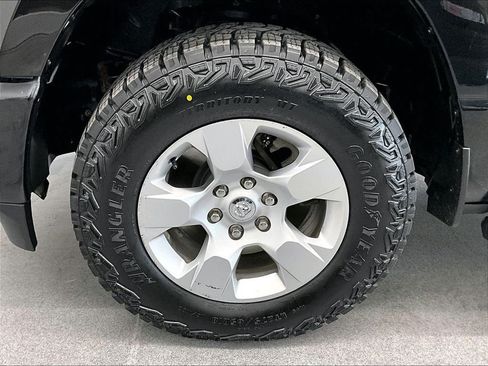 Used 2021 RAM 1500 Big Horn AWD/4WD image 7