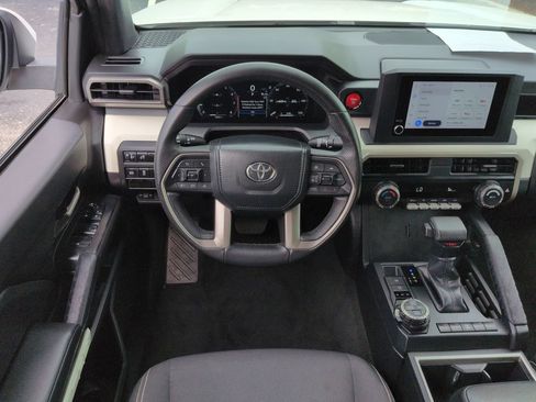 Used 2024 Toyota Tacoma TRD Off-Road AWD/4WD image 16