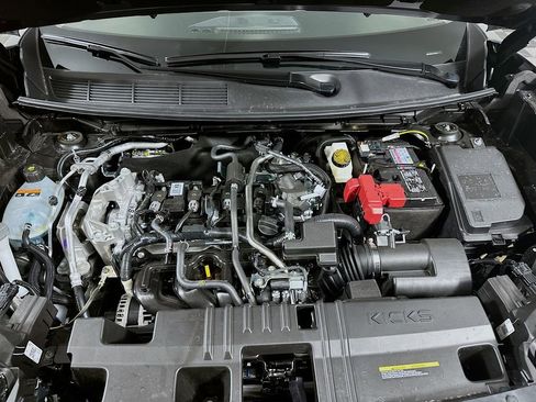 New 2026 Nissan Kicks SR w/ SR Premium Package image 6