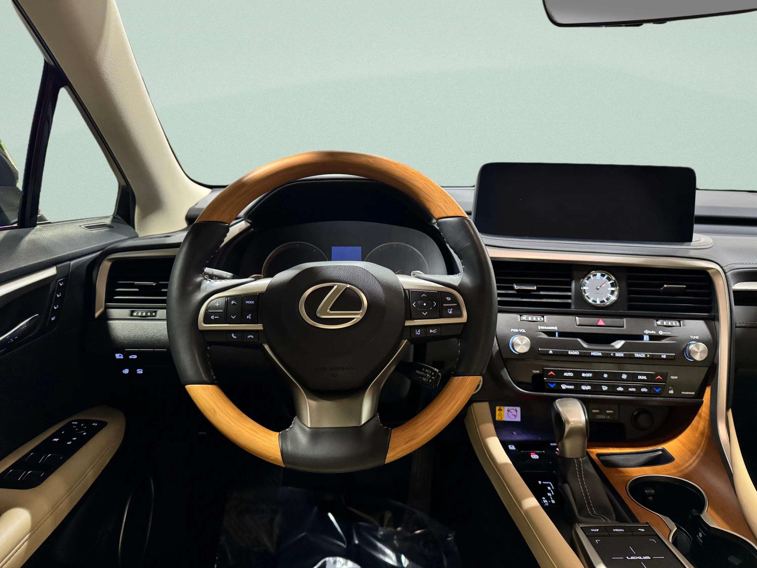 Used 2022 Lexus RX 350 AWD w/ Premium Package image 11