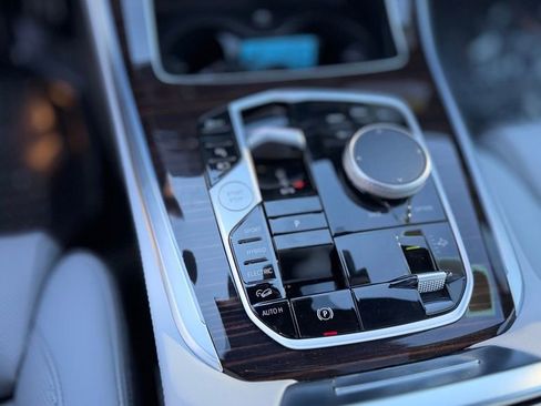 New 2026 BMW X5 xDrive50e w/ M Sport Package image 18