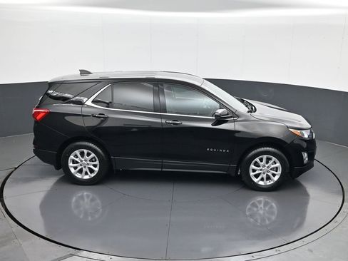 Used 2019 Chevrolet Equinox LT image 16