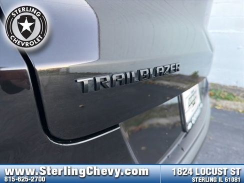 Used 2022 Chevrolet TrailBlazer RS image 22