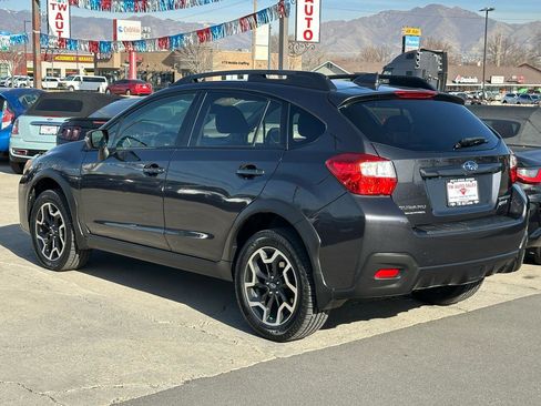 Used 2016 Subaru Crosstrek 2.0i Limited w/ Popular Package #2 image 7