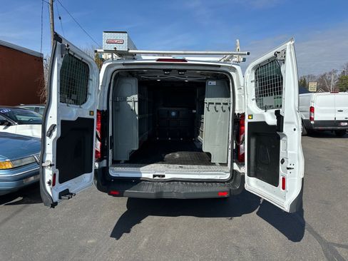 Used 2018 Ford Transit 250 130 Low Roof RWD image 10