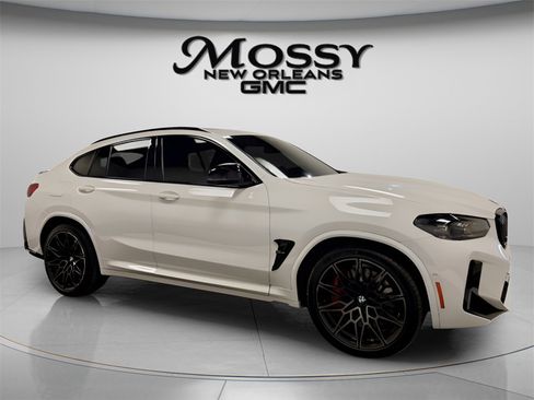 Used 2024 BMW X4 M w/ Competition Package image 3