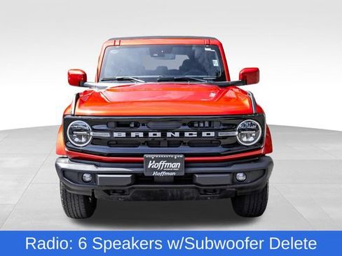 Used 2023 Ford Bronco Outer Banks AWD/4WD image 3