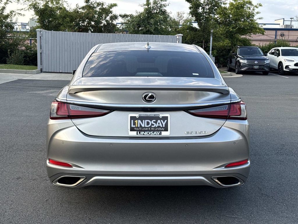 Used 2021 Lexus ES 350 w/ Premium Package FWD image 4