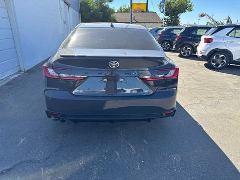 Used 2025 Toyota Camry SE w/ Convenience Package FWD image 6