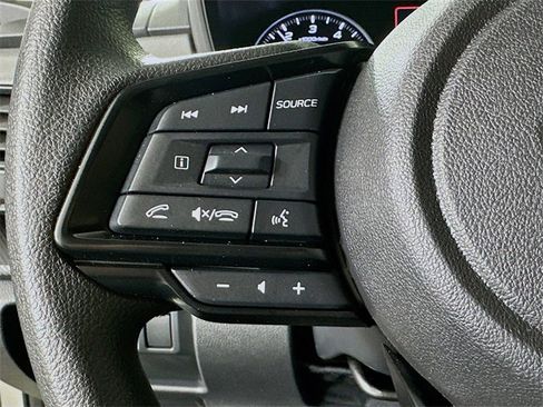 Used 2024 Subaru Crosstrek 2.0i Premium image 9