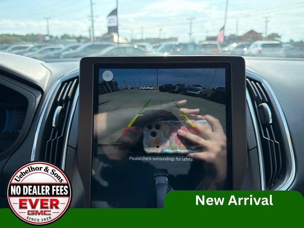 Used 2024 Ford Edge Titanium AWD/4WD image 25