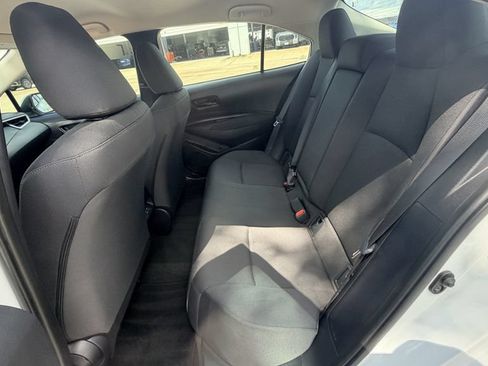 Used 2025 Toyota Corolla LE FWD image 24