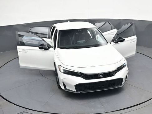 Used 2025 Honda Civic Sport image 38