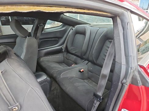 Used 2018 Ford Mustang Coupe image 18