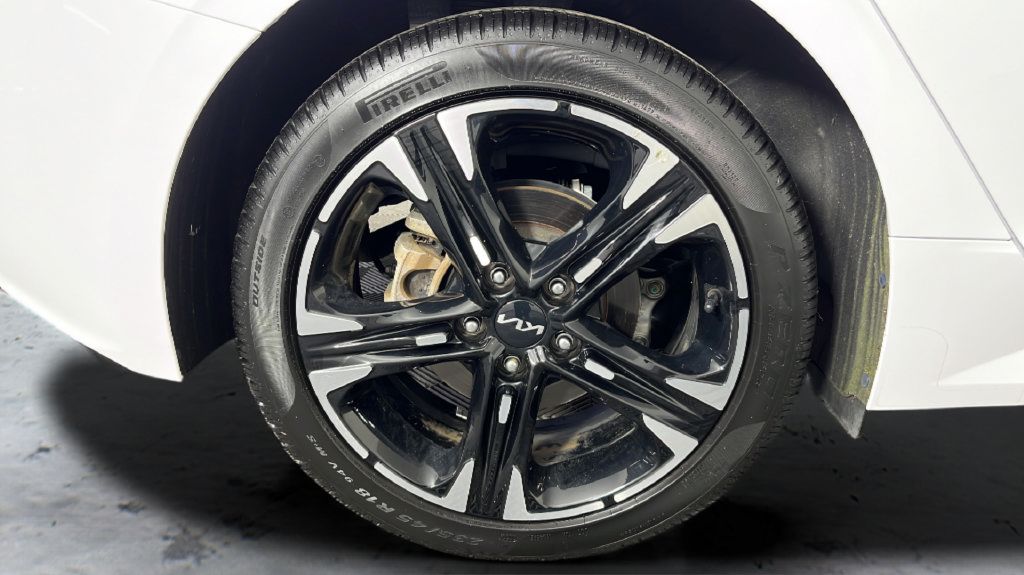 Used 2024 Kia K5 GT-Line w/ GT-Line Premium Package FWD image 43