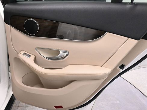 Used 2016 Mercedes-Benz GLC 300 GLC 300 image 16