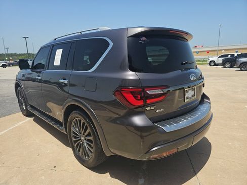Used 2023 INFINITI QX80 Premium Select w/ Cargo Package AWD/4WD image 6