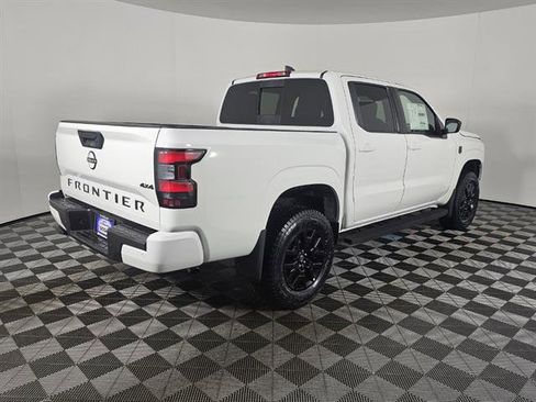 New 2026 Nissan Frontier SV image 3
