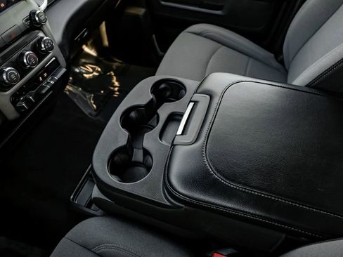 Used 2024 RAM 2500 Big Horn w/ Bed Utility Group image 23