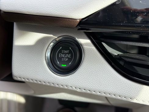 New 2026 Buick Enclave Avenir w/ Super Cruise Package FWD image 28