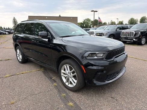Used 2025 Dodge Durango GT AWD/4WD image 3