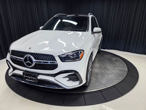 Used 2024 Mercedes-Benz GLE 350 4MATIC image 8