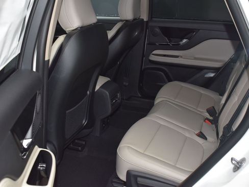 New 2025 Lincoln Corsair Reserve w/ Jet Appearance Package image 11