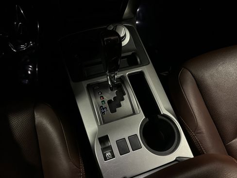 Used 2021 Toyota 4Runner Limited image 11