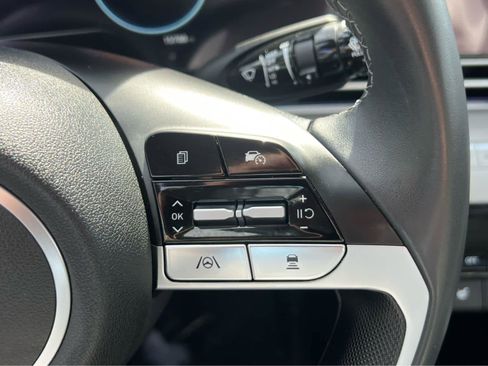 Used 2024 Hyundai Elantra Limited FWD image 33