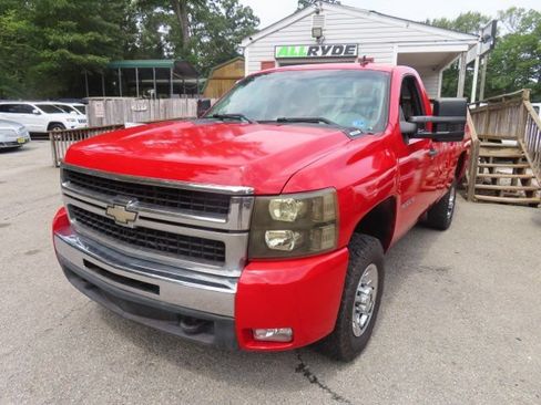 Used 2008 Chevrolet Silverado 2500 W/T RWD image 2