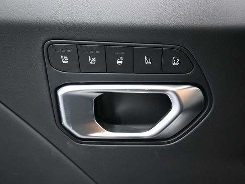 New 2026 Kia K4 GT-Line w/ GT-Line Premium Package image 32